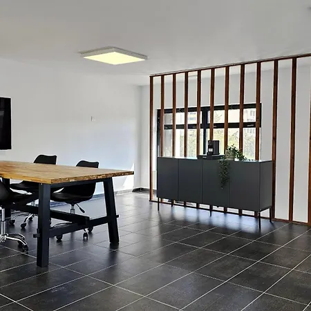 Phaedrus Living Mini Art House Matisse Apartament Nicosia
